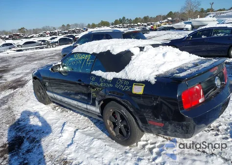 2009 Ford Mustang V6/V6 Premium from USA, damaged, VIN 1ZVHT84NX95126684